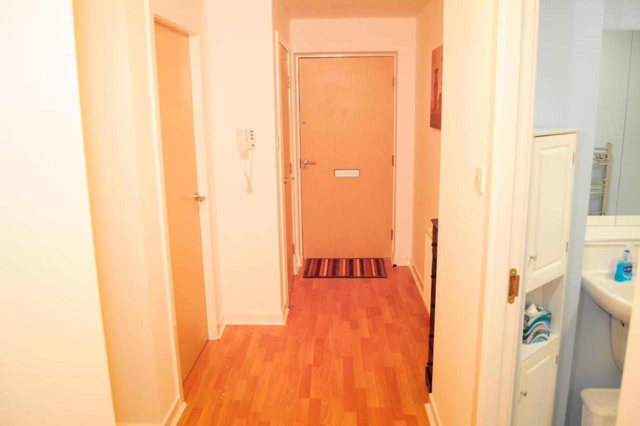 New Glasgow Family Home - Private Parking Εξωτερικό φωτογραφία